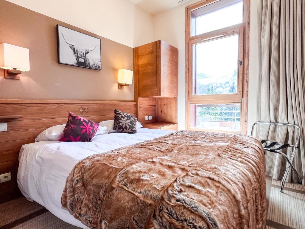 Bright, spacious South-facing 1-bedroom apartment - 2