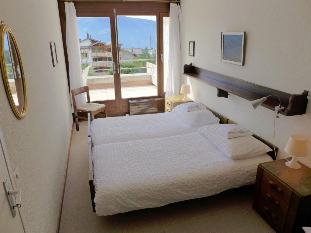 Apartment Jeanne D'Arc Apt- E-38 by Interhome - 3