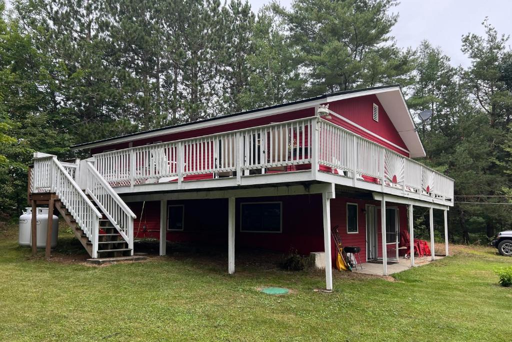 Apres Chalet, Carroll