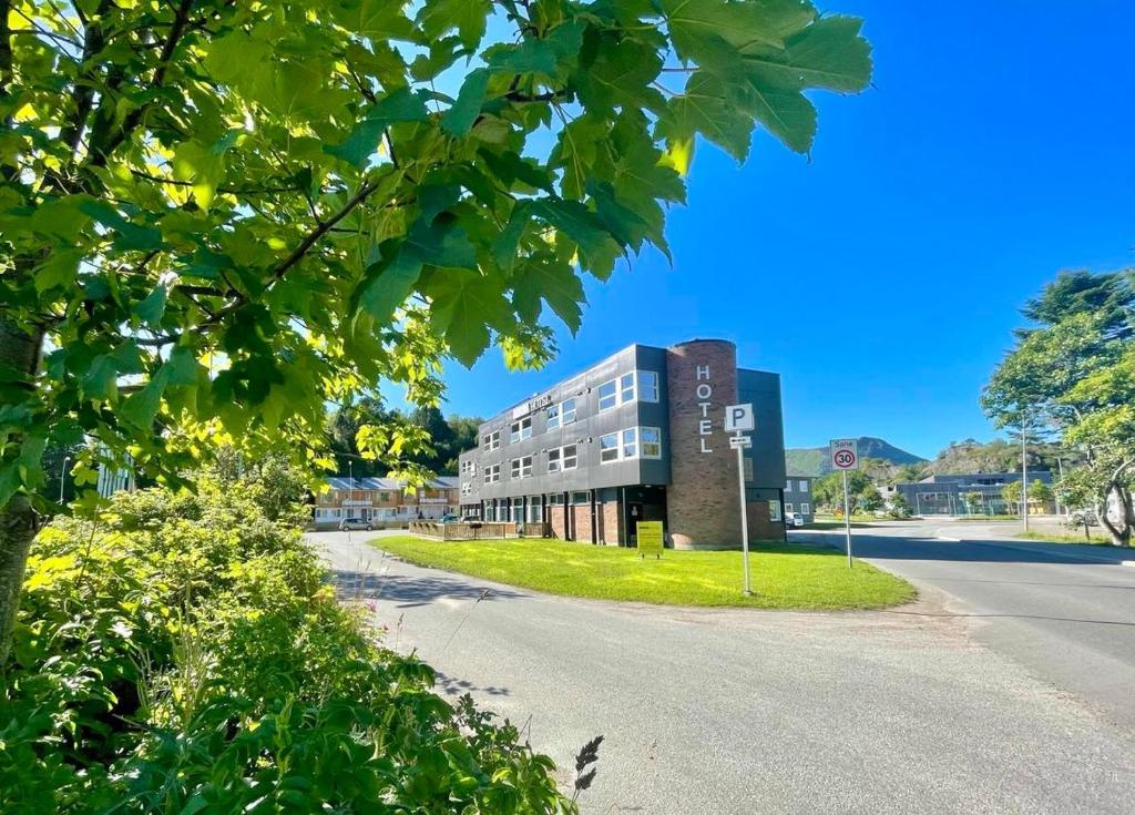 Marina Hotel Lofoten photo