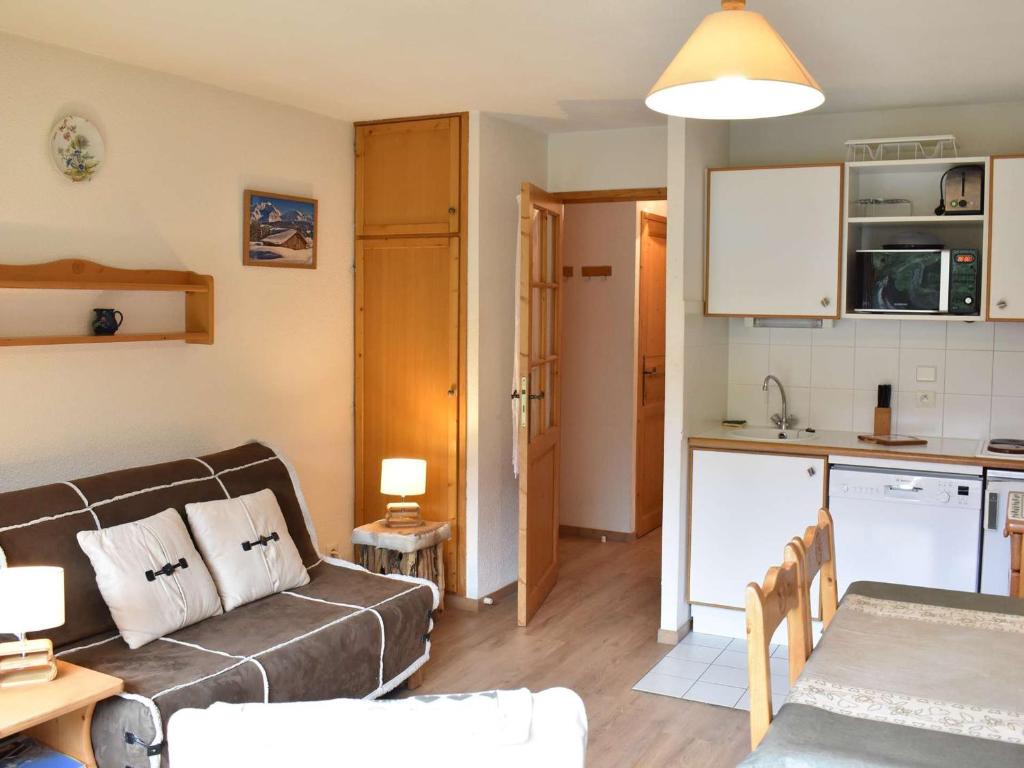 Charmant Appartement 2P à Méribel, Proche Commerces et Pistes, Parking Inclus - 1