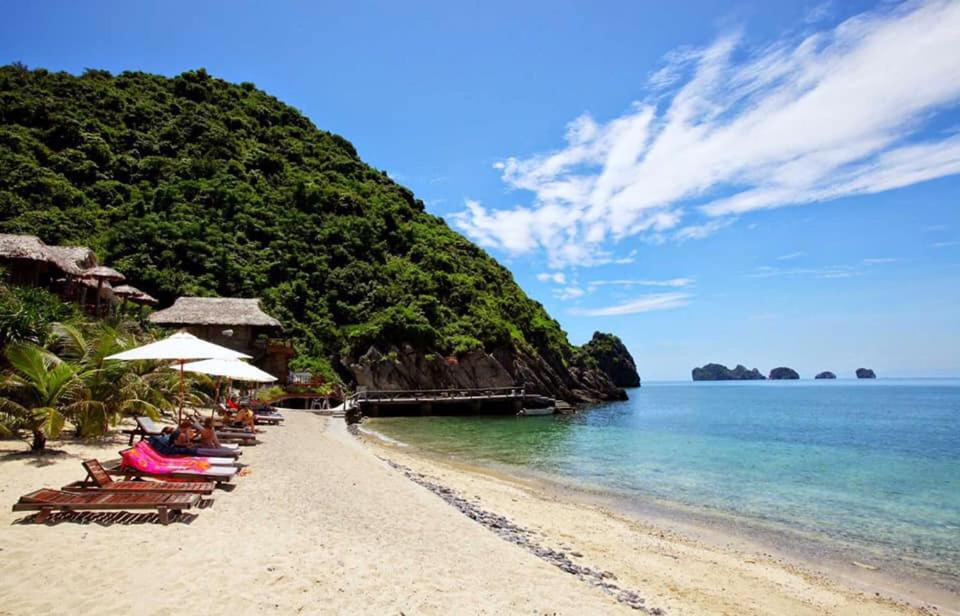 Khách sạn Cát Bà View