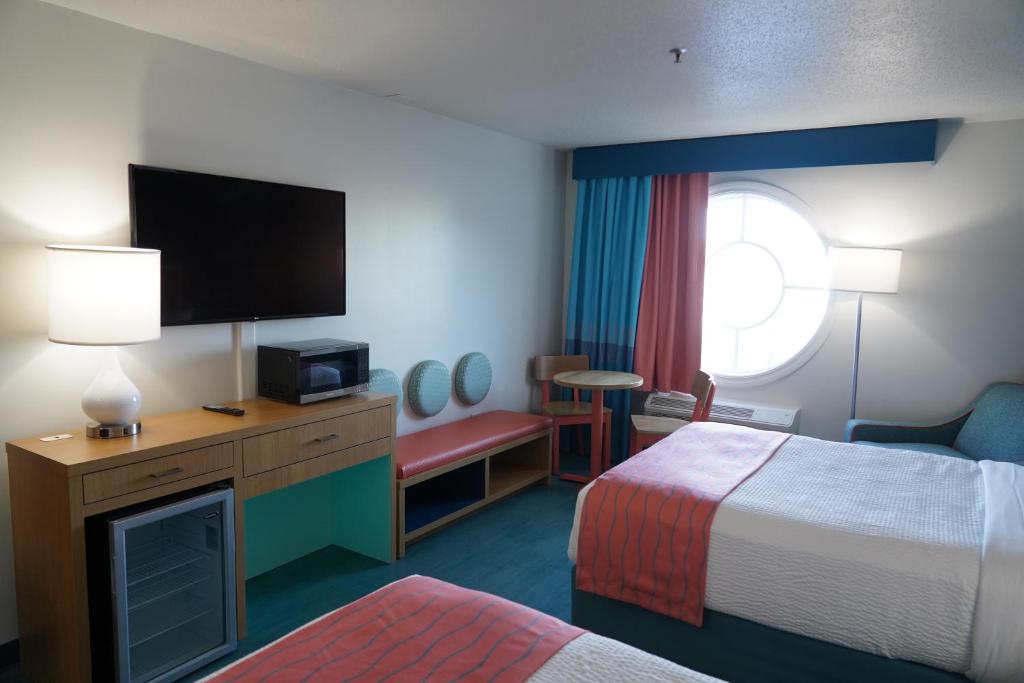 Castaway Bay by Cedar Point Resorts photo