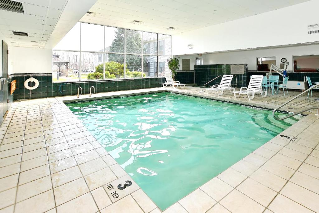 Country Inn & Suites by Radisson, Mount Morris, NY photo