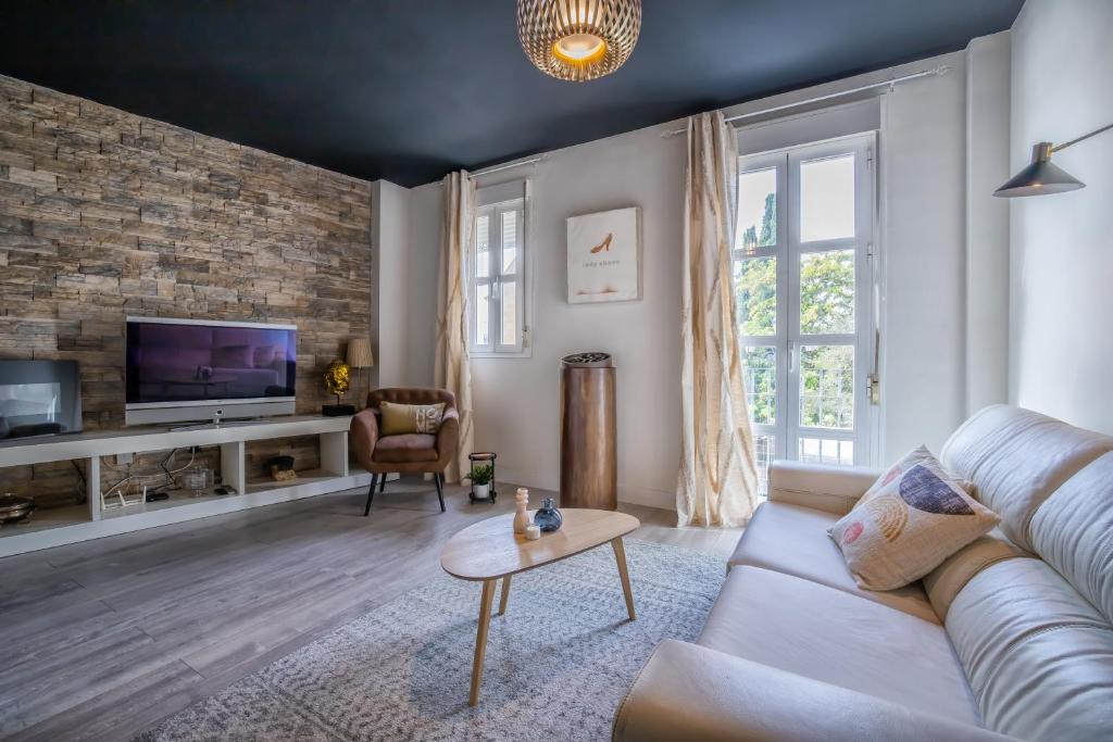 Apartamento cerca de la MEZQUITA DE CORDOBA & FREE PRIVATE PARKING - 4