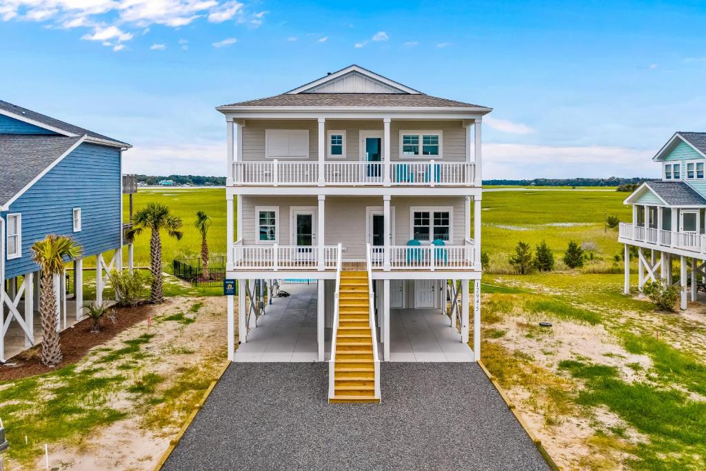 Hotels in Holden Beach, USA price from 85 of Hotels