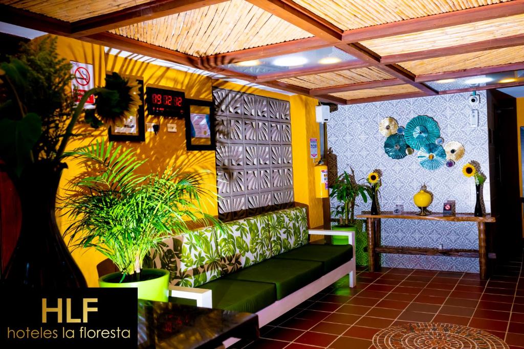 La Floresta de Cite Hotel - 5