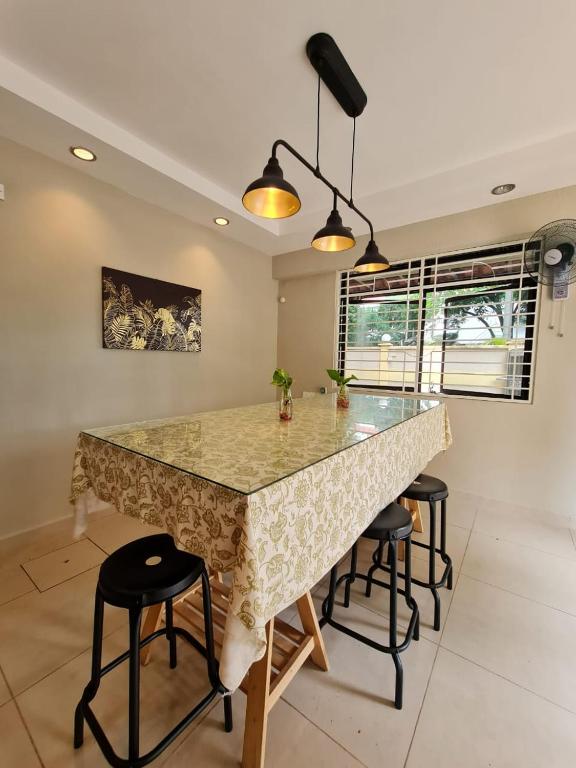 MG Casa Inn - Mutiara Gurney — Hotel in Penang