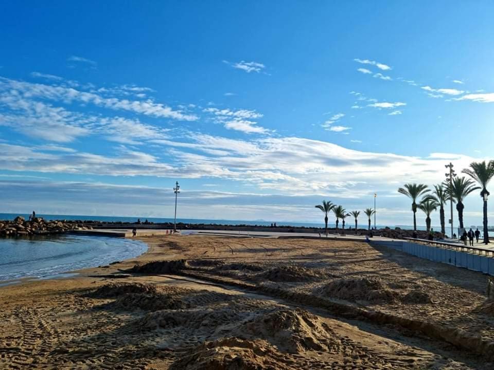 Beach Apartment Torrevieja - 2