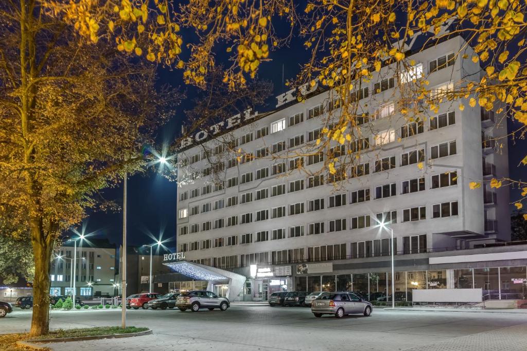 Hotel Kujawy — Hotel in Wloclawek