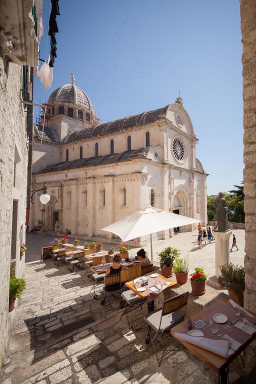 Attraksjoner i nærheten