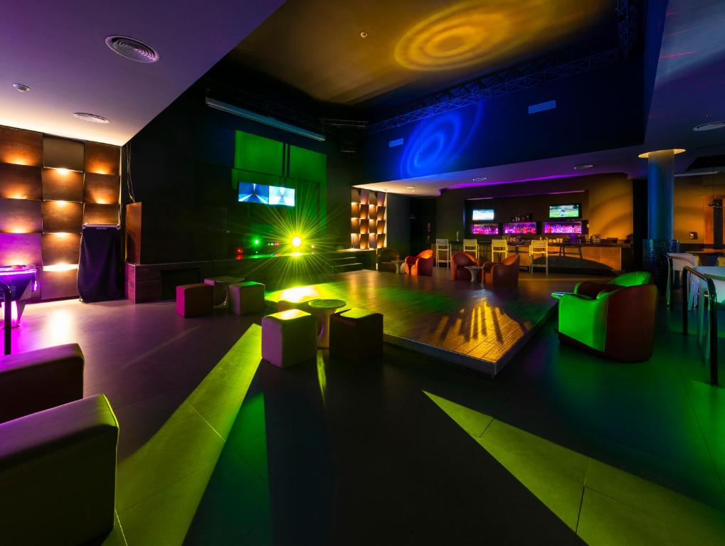 Bar/lounge