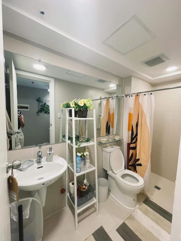 Azure North Monaco Tower Unit 2114 photo