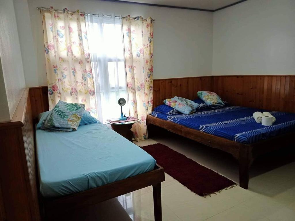 Chateau de Nazarene 2 Bedroom Mountainside Staycation with Amazing Views photo