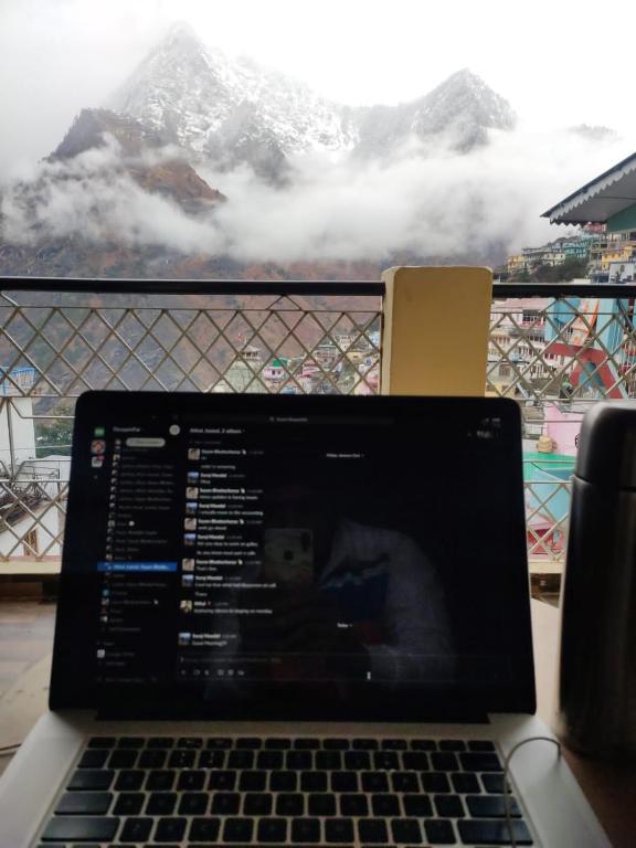 Odyssey Stays Joshimath - Near Narsingh Temple photo