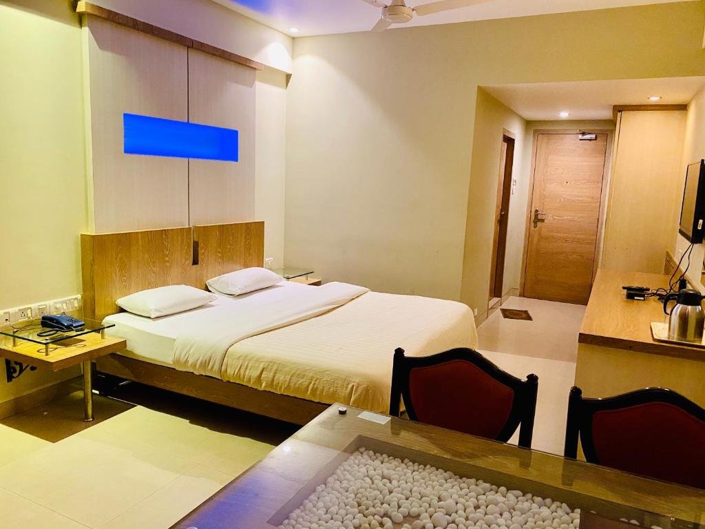 Hotel Rama Krishna photo