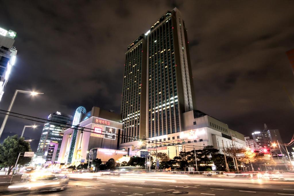 Hotel Exterior