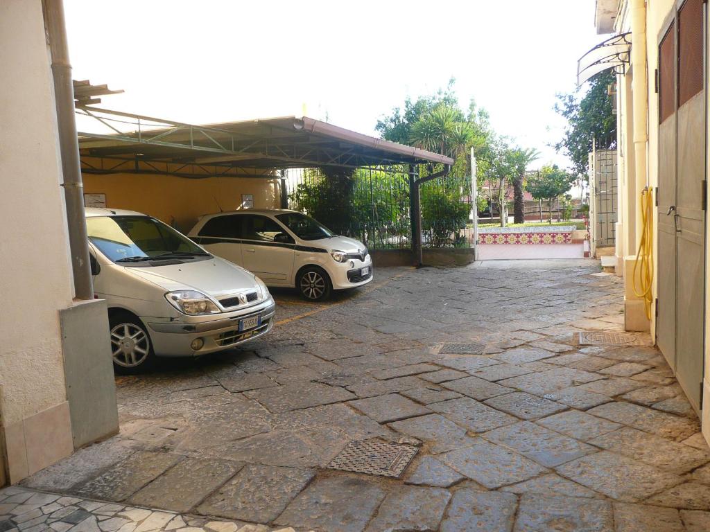 Garden House photo