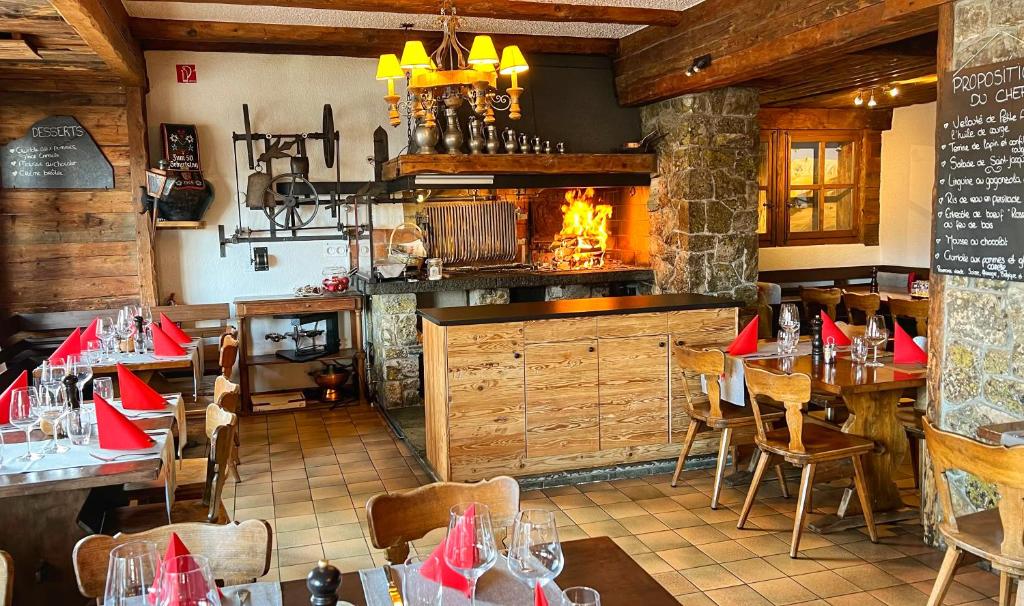 Restaurant, Hotel Les Chamois in Bagnes