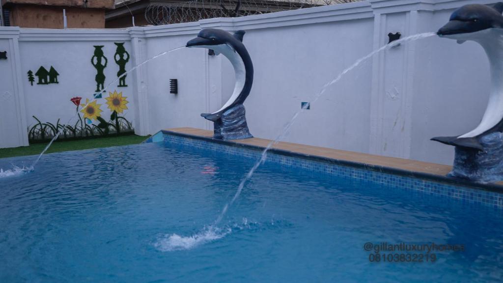 Gillant Luxury Homes photo