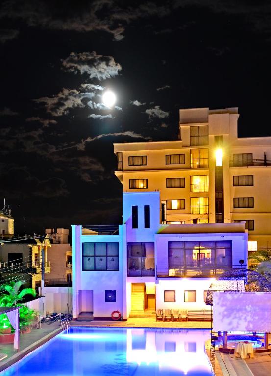 Exterior view, Club Denovo in Butwal