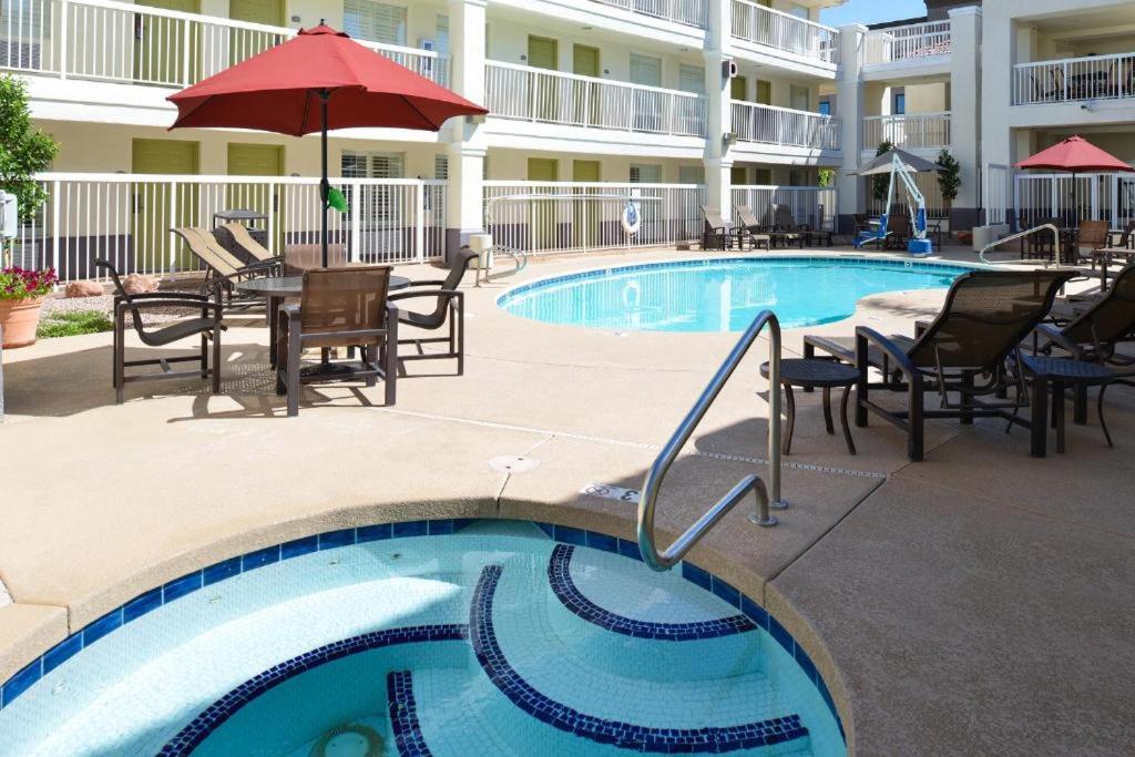 Baymont Inn & Suites by Wyndham Tempe University/Phoenix