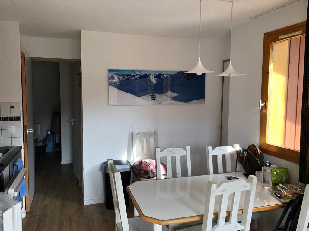 Appartement rénové 3 pièces, pied des pistes, animaux admis - 2