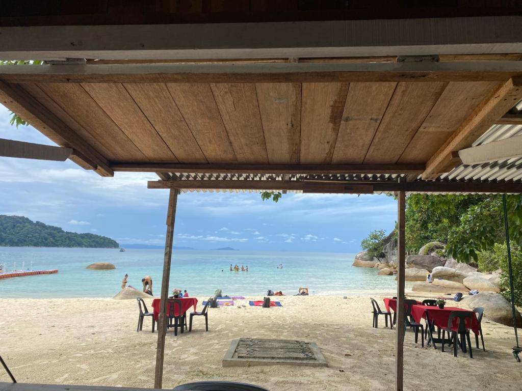 EMPIRE HOTELS & RESORTS photo