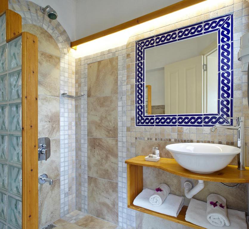 Villa Vali photo