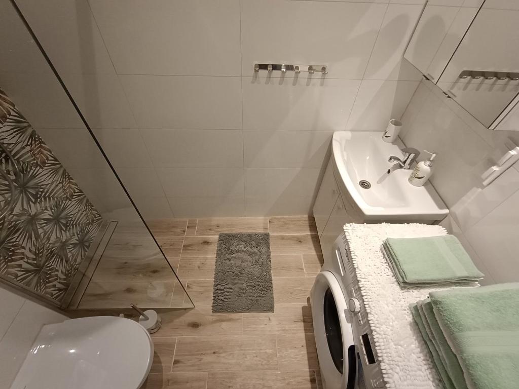 Szmaragdowy apartament photo