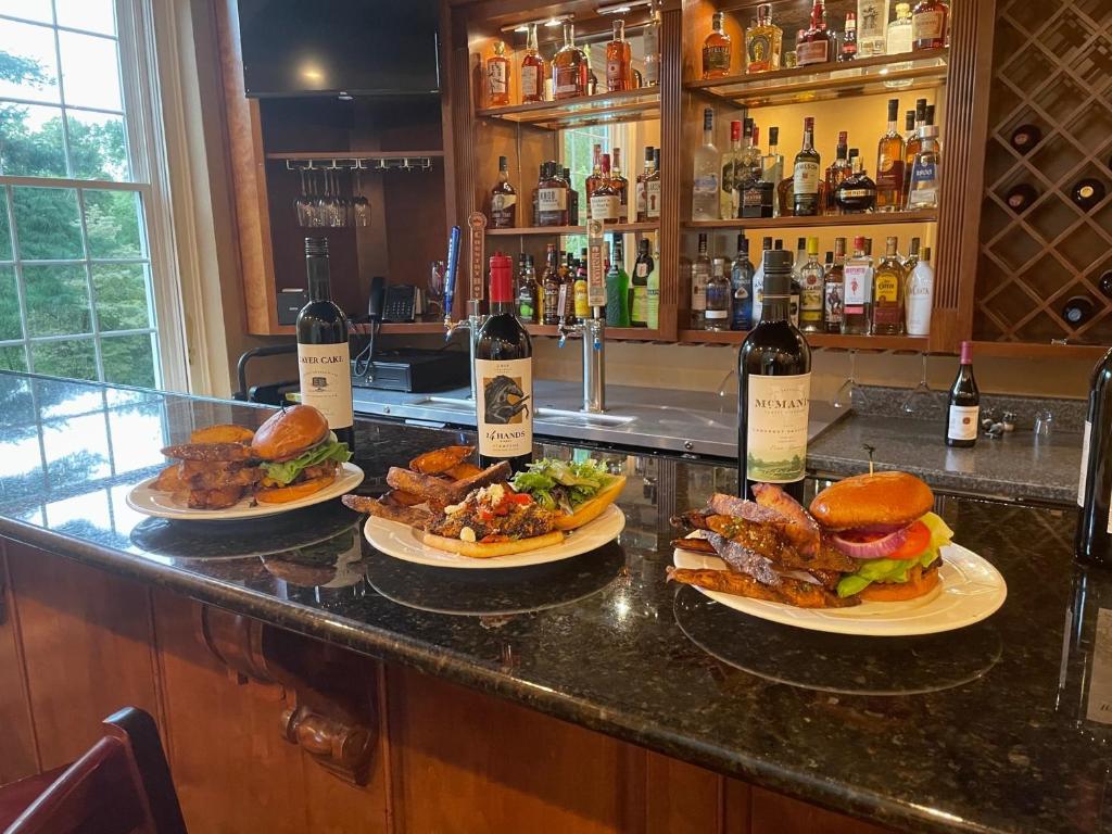 The Woodford Inn photo