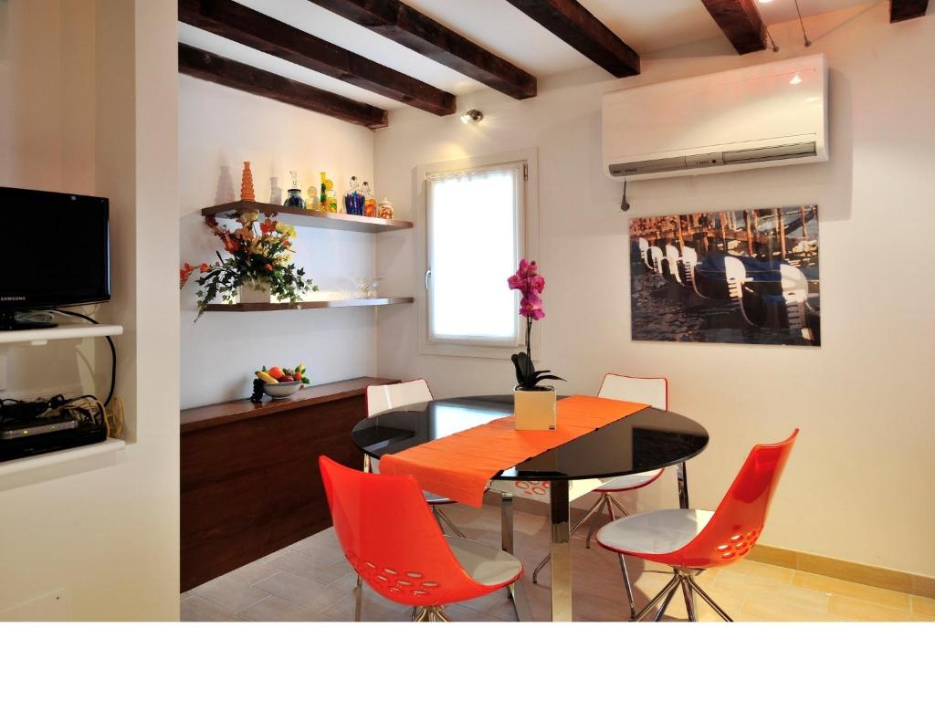 Palace La Vida Apartments by Wonderful Italy - 2