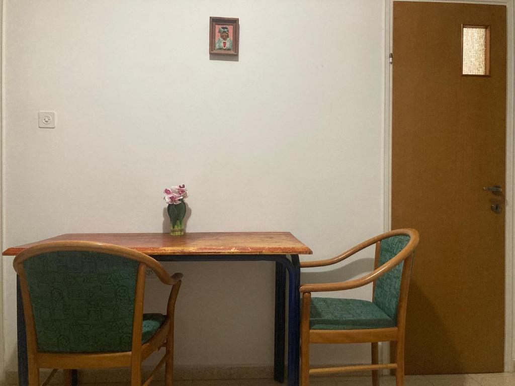 The Little Dorm and beer photo