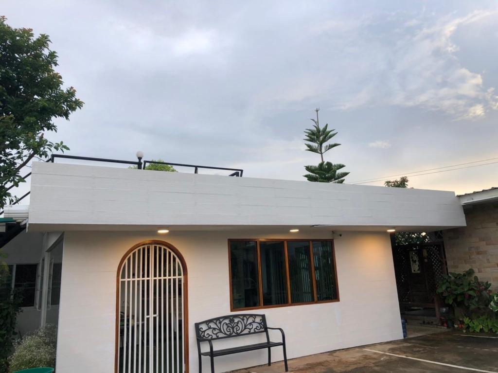 นอนนี่แอทเขาค้อ — Hotel in Khao Kho