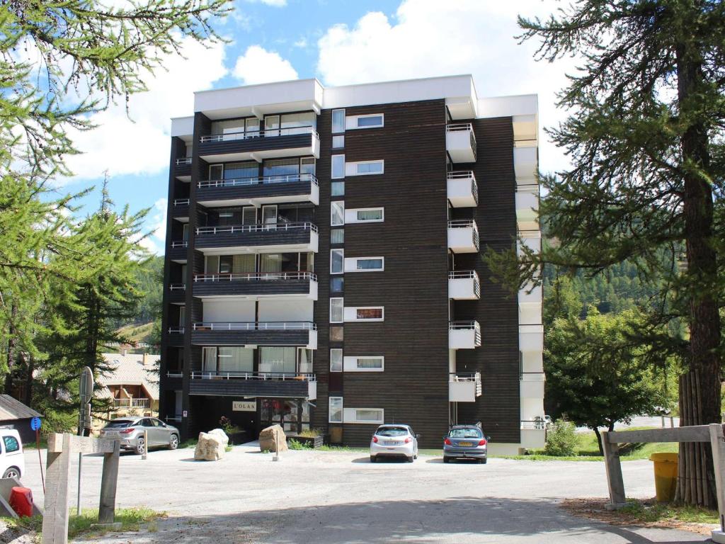 Studio cabine 6 couchages à Vars Les Claux, proche pistes et commerces - FR-1-330B-96 - 2