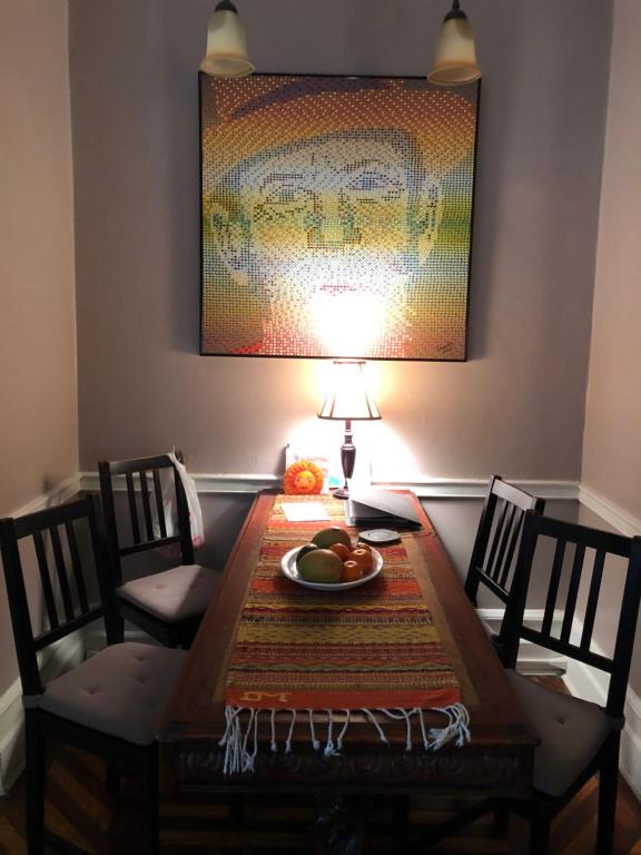 Brownstone loft photo