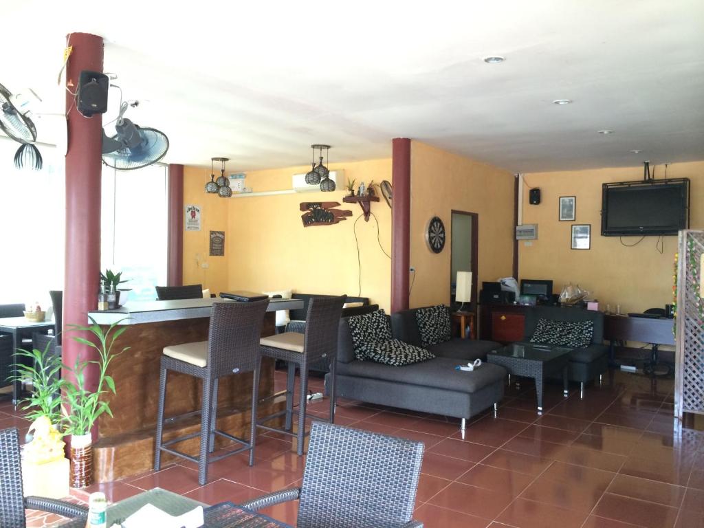 Bar/lounge, Baansanook Bungalow in Koh Chang