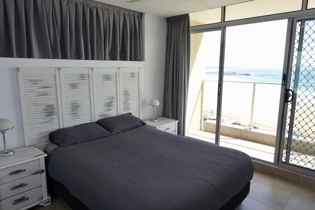 Oceanic 19 - linen not included, Forster