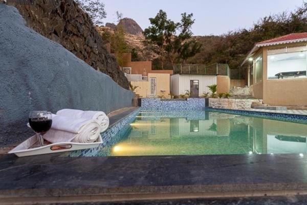 Stone Bidge 4BHK villa photo