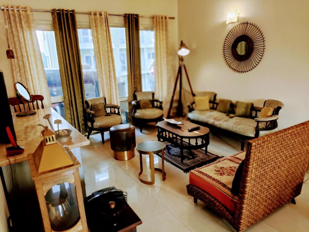 Luxurious Affordable Serviced Apt PariChowk/ExpoMart/Expressway Noida — Hotel in New Delhi and NCR