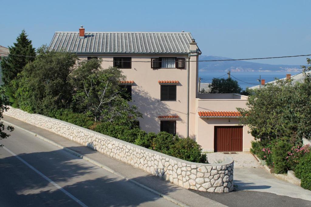 Apartments with parking space Novi Vinodolski - 5587, Novi Vinodolski