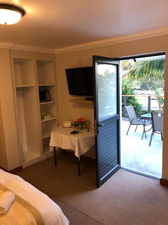 Pelican Lodge Guesthouse photo