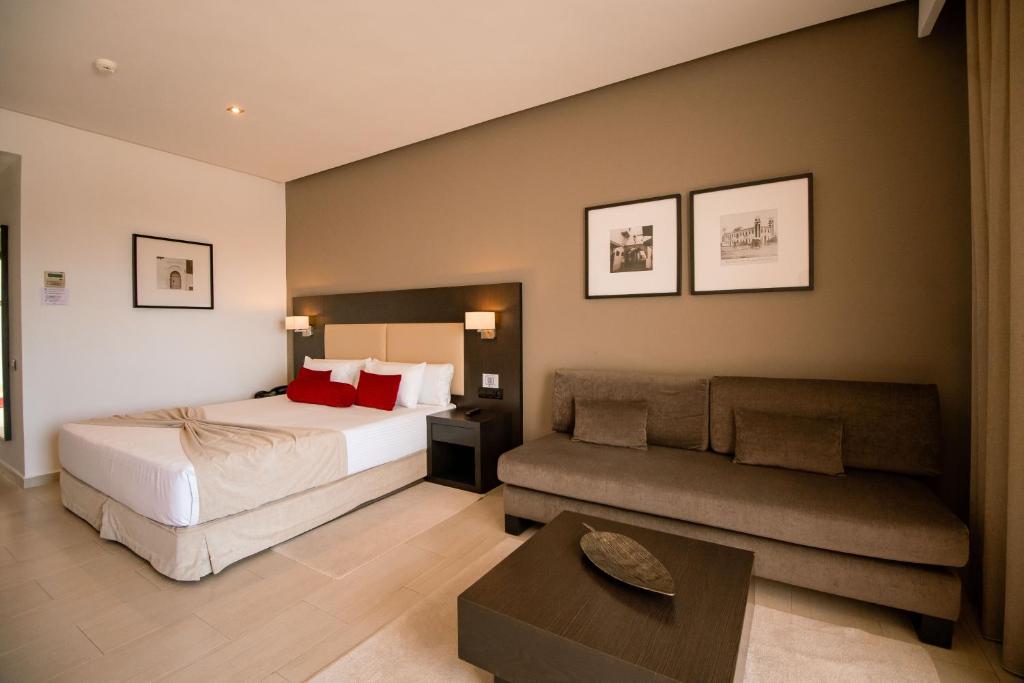 Hotel Tamuda Beach photo