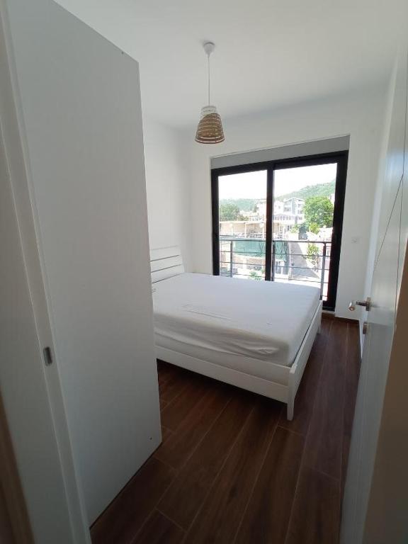 Lovely one bedroom apartment in Dobra Voda - 3