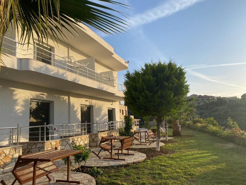 Hotel Mesun Himare photo