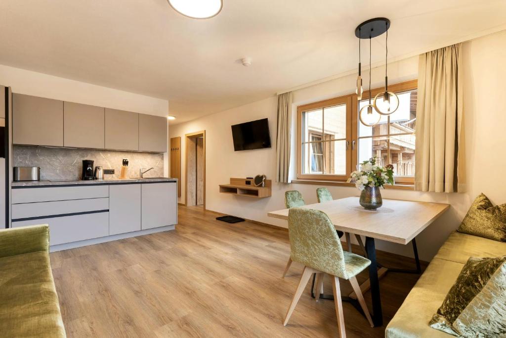Greidlhof Alpstyle Apartments - 4