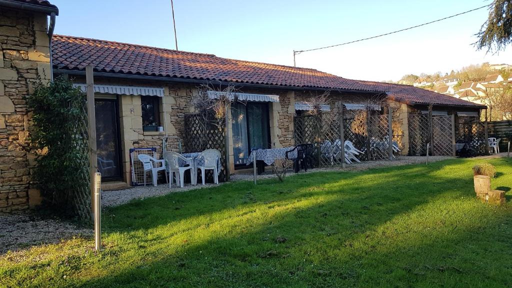 GITE LE PARC A SARLAT Parking privé - 4