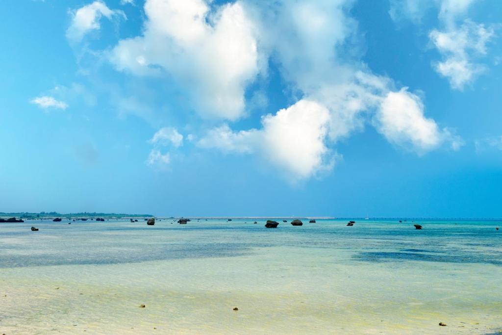 2. 워터마크 호텔 ..