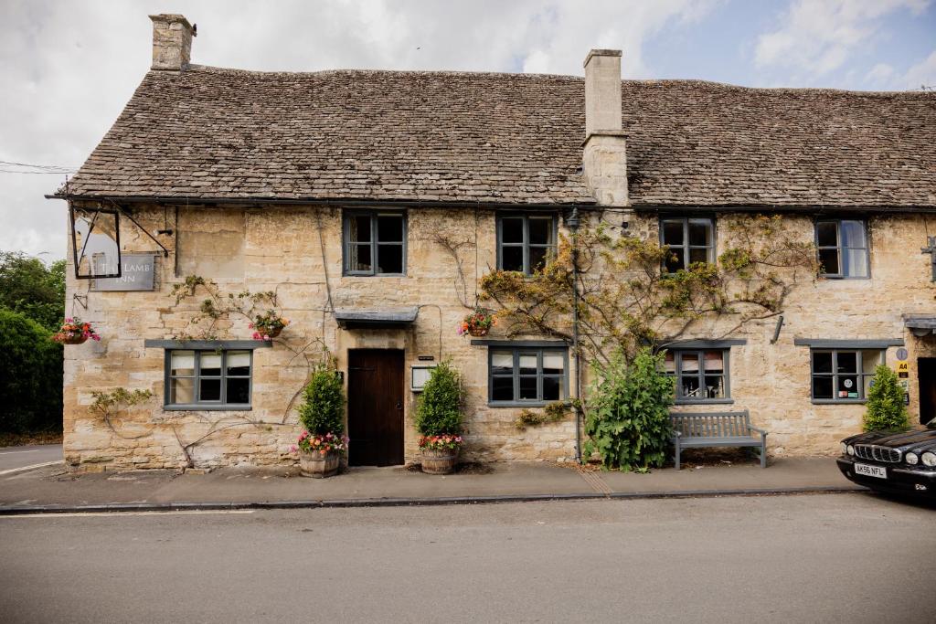 The Lamb Inn photo