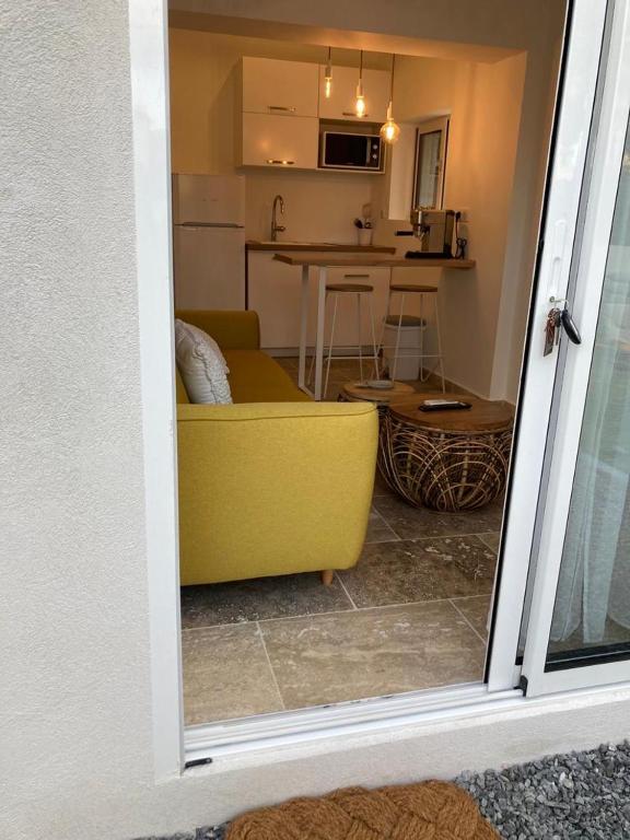 Charmant Studio dans villa - parking - jardin - 2